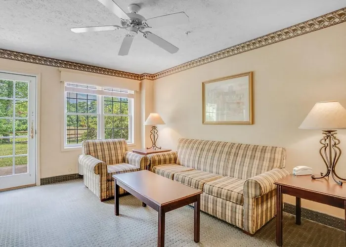 The Willowbrook Golf Hotel At Split Rock